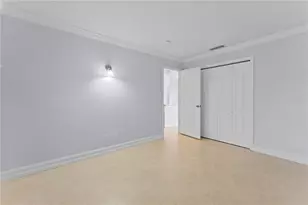 4794 Cobia Dr SE, Saint Petersburg, FL 33705 - Photo 13
