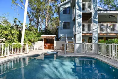 13837 76th Avenue, Seminole, FL 33776 - Photo 1