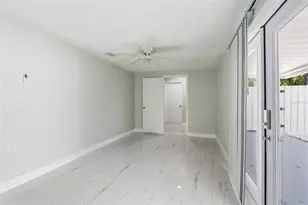 318 Country Club Dr, Oldsmar, FL 34677 - Photo 27