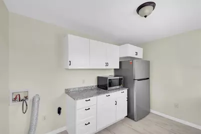 1607 18th Street E, Palmetto, FL 34221 - Photo 5