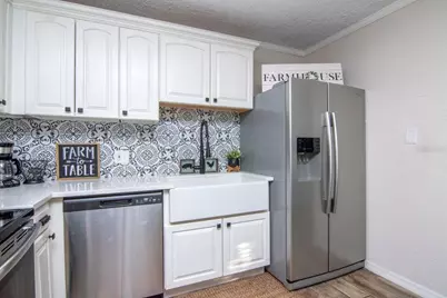 4325 5th Avenue S, Saint Petersburg, FL 33711 - Photo 5
