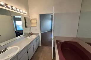 11418 Glenmont Dr, Tampa, FL 33635 - Photo 33