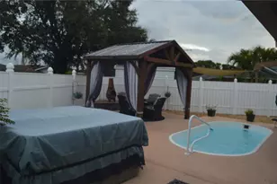 10126 Hoop Ct, Port Richey, FL 34668 - Photo 9