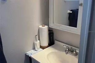 11300 124th Ave, Largo, FL 33778 - Photo 17