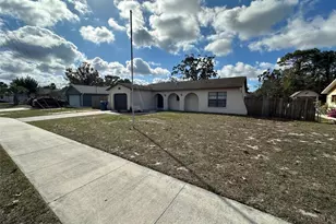 5101 Elwood Rd, Spring Hill, FL 34608 - Photo 3