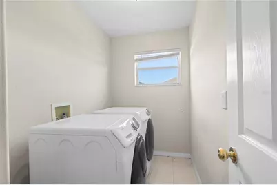 31339 Glendalough Way, Wesley Chapel, FL 33545 - Photo 25