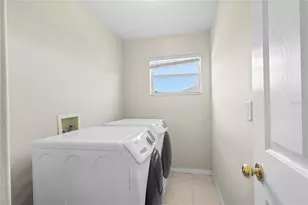 31339 Glendalough Way, Wesley Chapel, FL 33545 - Photo 25