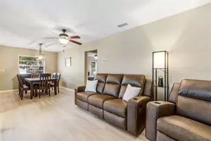 3470 MacLaren Dr, Palm Harbor, FL 34684 - Photo 9