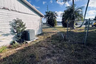 2247 SW 4th St, Cape Coral, FL 33991 - Photo 39