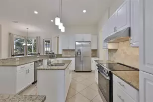 2221 Platinum Dr, Sun City Center, FL 33573 - Photo 13