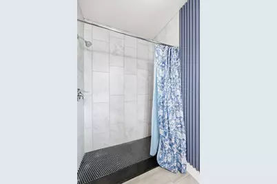 207 W Seneca Avenue, Tampa, FL 33612 - Photo 23