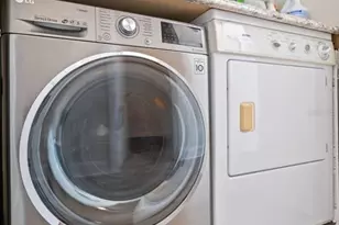 2757 Countryside Blvd, Clearwater, FL 33761 - Photo 23