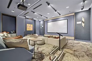 275 1st Ave S, Saint Petersburg, FL 33701 - Photo 33