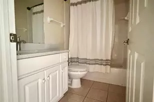 10119 Heather Sound Dr, Tampa, FL 33647 - Photo 29