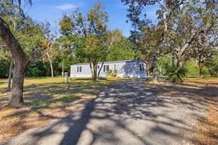 14621 Dilbeck Dr, Spring Hill, FL 34610 - Photo 23