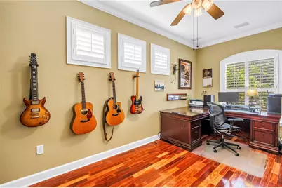 1600 Brightwaters Boulevard NE, Saint Petersburg, FL 33704 - Photo 17