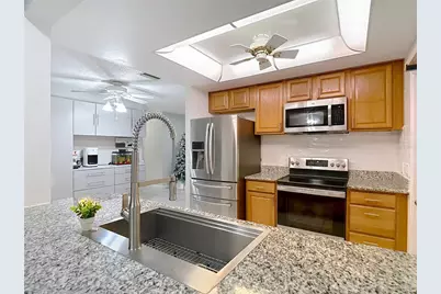 9171 Vicksburg Road, Spring Hill, FL 34608 - Photo 13