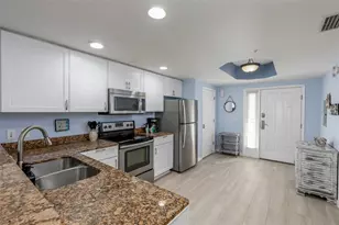 12000 Gulf Blvd, Saint Petersburg, FL 33706 - Photo 15