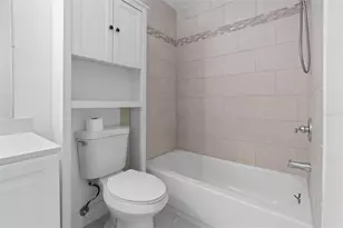 7050 Versailles N, Pinellas Park, FL 33781 - Photo 19