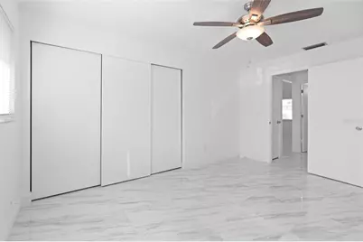 7050 Versailles N, Pinellas Park, FL 33781 - Photo 17