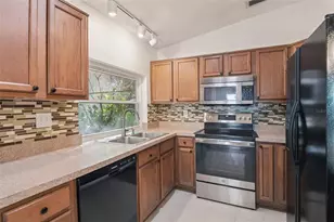 2329 E Orangehill Ave, Palm Harbor, FL 34683 - Photo 11