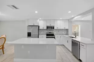 10830 Lake St Charles Blvd, Riverview, FL 33578 - Photo 11