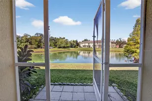 10830 Lake St Charles Blvd, Riverview, FL 33578 - Photo 23