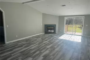 31326 Tyndall Rd, Wesley Chapel, FL 33545 - Photo 3