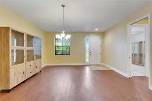 11911 Sunburst Marble Rd, Riverview, FL 33579 - Photo 5