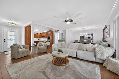 8718 Palisades Drive, Tampa, FL 33615 - Photo 9