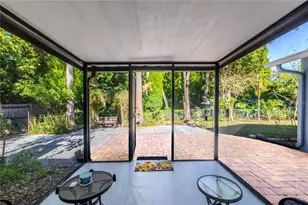 2156 Little Brook Ln, Clearwater, FL 33763 - Photo 19