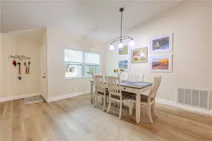 2156 Little Brook Ln, Clearwater, FL 33763 - Photo 5