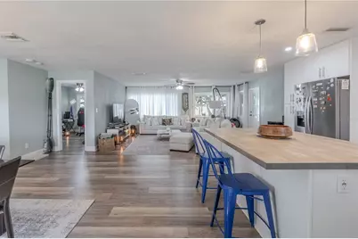 11615 Park Boulevard, Seminole, FL 33772 - Photo 3