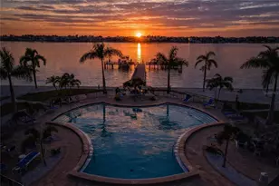 5220 Brittany Dr S, Saint Petersburg, FL 33715 - Photo 3