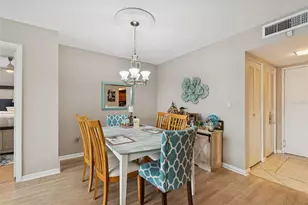 5220 Brittany Dr S, Saint Petersburg, FL 33715 - Photo 19