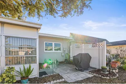 242 Sky Loch Drive E, Dunedin, FL 34698 - Photo 23