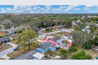 8611 Chinaberry Drive, Tampa, FL 33637 - Photo 7