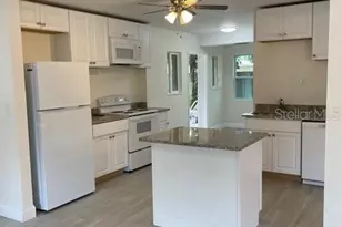 6680 Date Palm Ave S, Saint Petersburg, FL 33707 - Photo 9