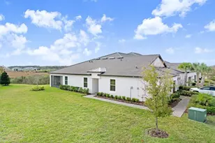 10282 Echo Dock Loop, San Antonio, FL 33576 - Photo 13