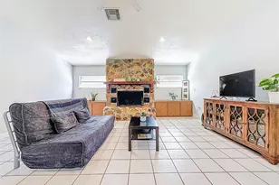 1961 Canadiana Ct, Dunedin, FL 34698 - Photo 21