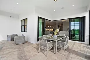 7452 Summer Ct, Sarasota, FL 34231 - Photo 19