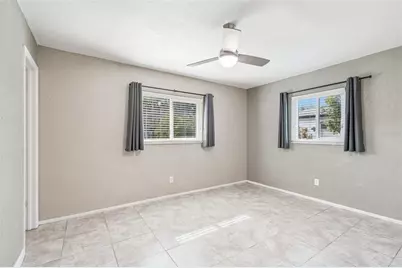 3010 Pinellas Point Drive S, Saint Petersburg, FL 33712 - Photo 37