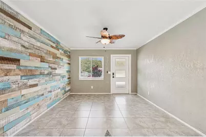 3010 Pinellas Point Drive S, Saint Petersburg, FL 33712 - Photo 9