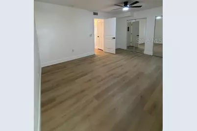 5815 18th Street N #4, Saint Petersburg, FL 33714 - Photo 9