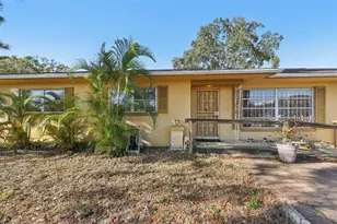 2228 NE Coachman Rd, Clearwater, FL 33765 - Photo 1