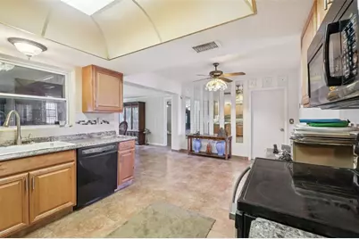 2228 NE Coachman Road, Clearwater, FL 33765 - Photo 17