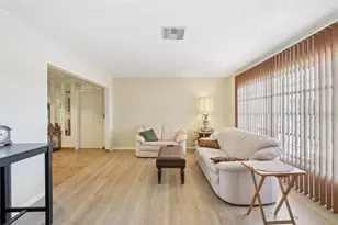 2228 NE Coachman Rd, Clearwater, FL 33765 - Photo 11