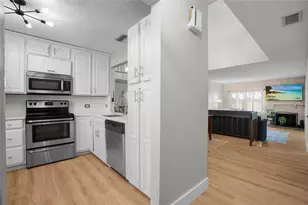 6140 Sun Blvd S, Saint Petersburg, FL 33715 - Photo 7