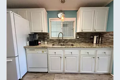 221 N Saint George Circle, Apollo Beach, FL 33572 - Photo 7