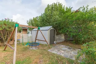 7906 Cherrytree Ln, New Port Richey, FL 34653 - Photo 19